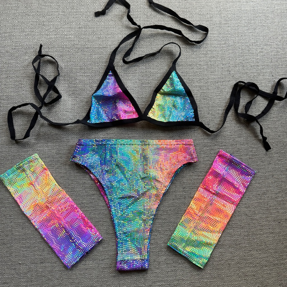 4 PIECE SET Lyte Couture